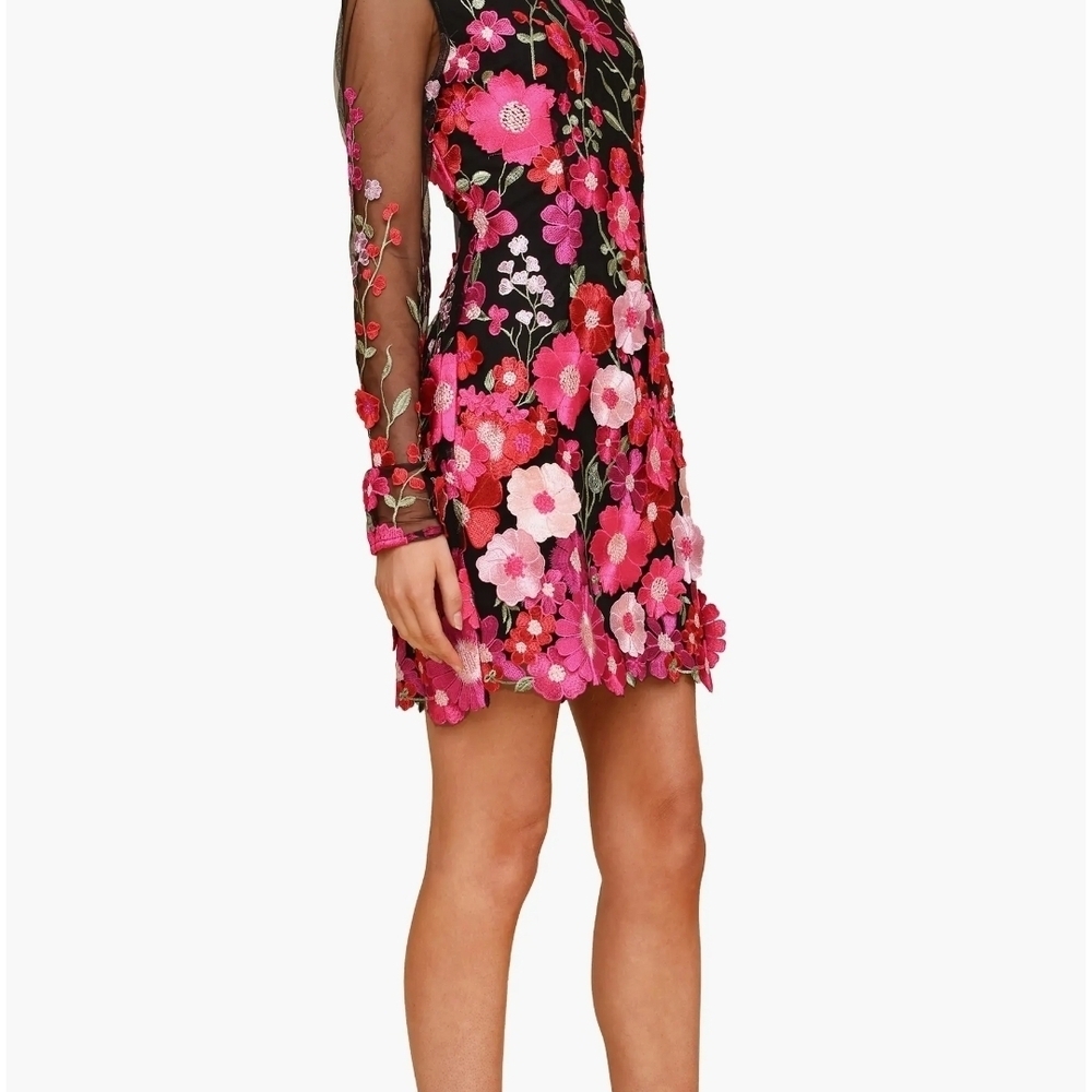 Avec Les Filles Black and Pink Floral Long Sleeve Dress - Picture 2 of 12